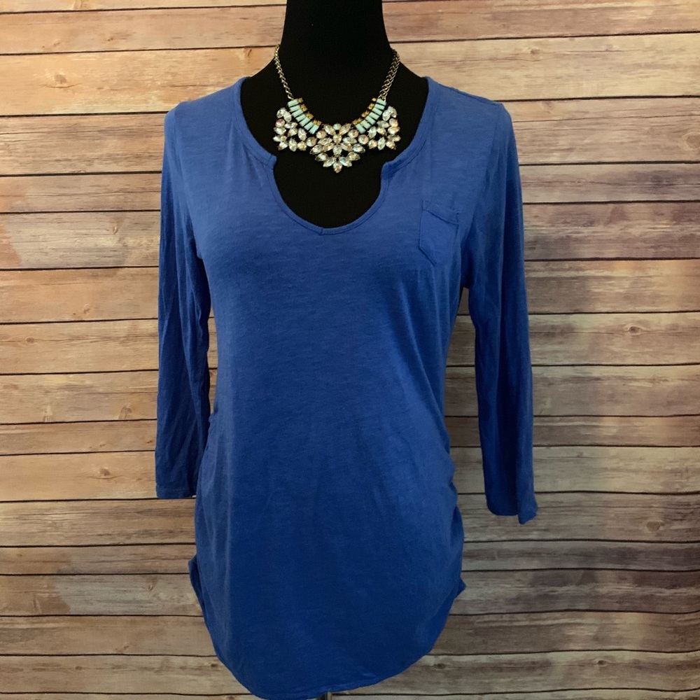 LAST CHANCE FREEBIE old navy maternity T-shirt